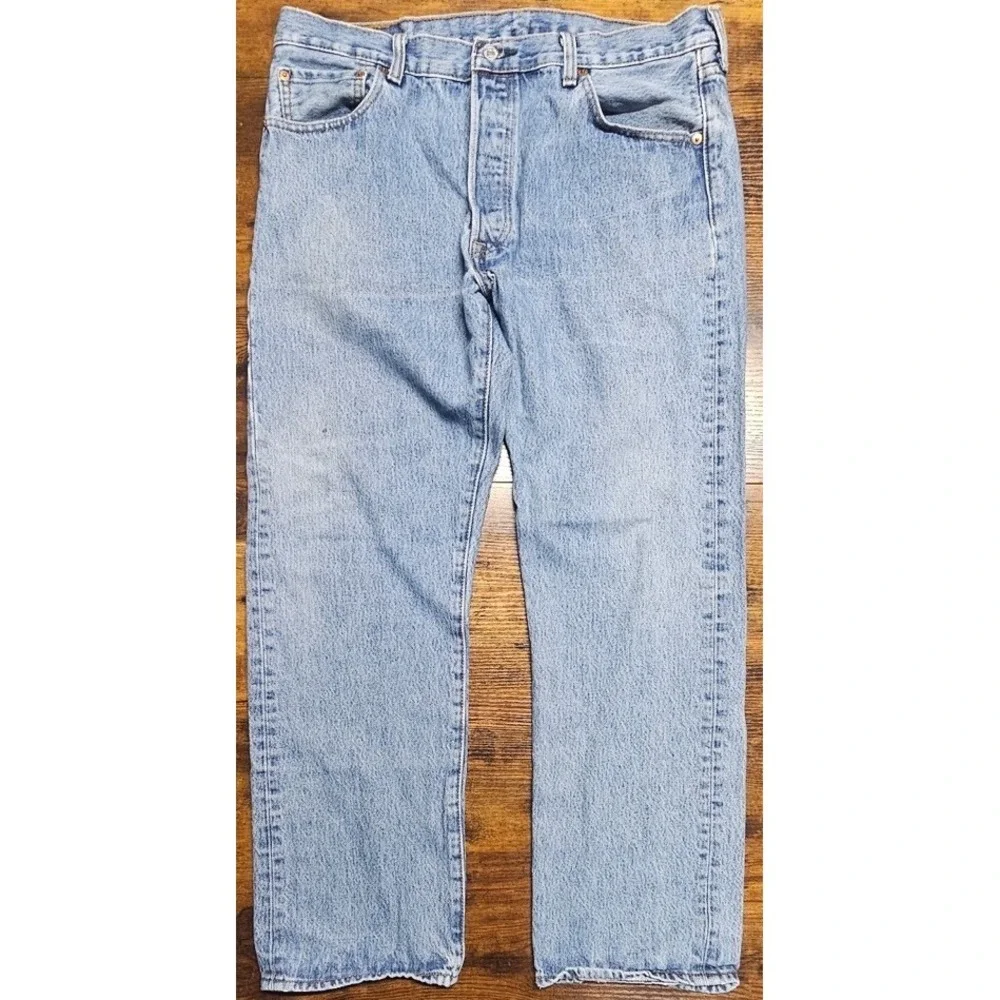 Levi's 501 Men's 36x30 Straight Leg Vintage Style Denim Blue Jeans